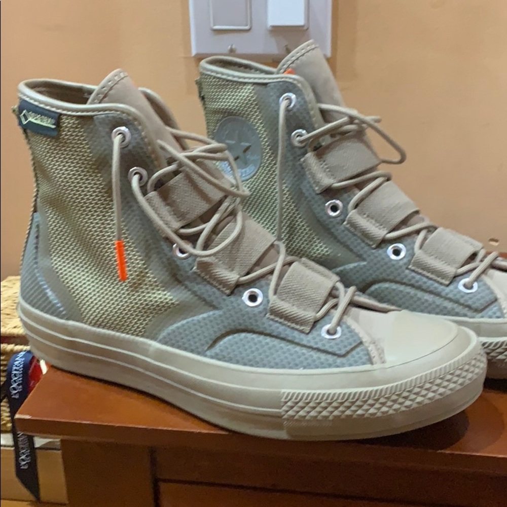 Gortex/converse